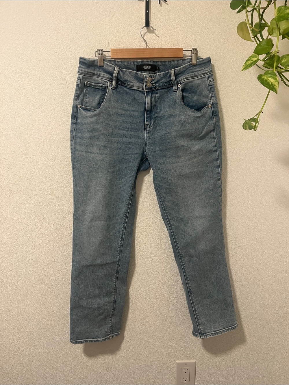 Hudson light-wash straight leg jeans sz 12